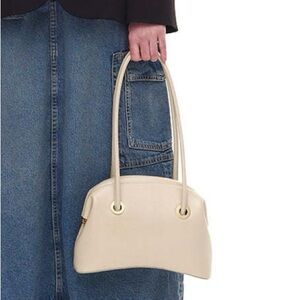 Elegant Cream Handbag Osoi brot bag